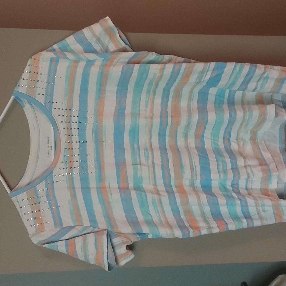 Peach, teal and Blue brush stroke tshirt with rhinestone drops collar